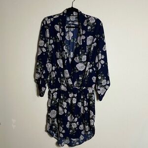Trac Navy Floral Tunic Top